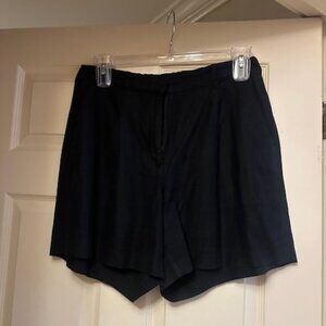 Black Old Navy Shorts, Size L
